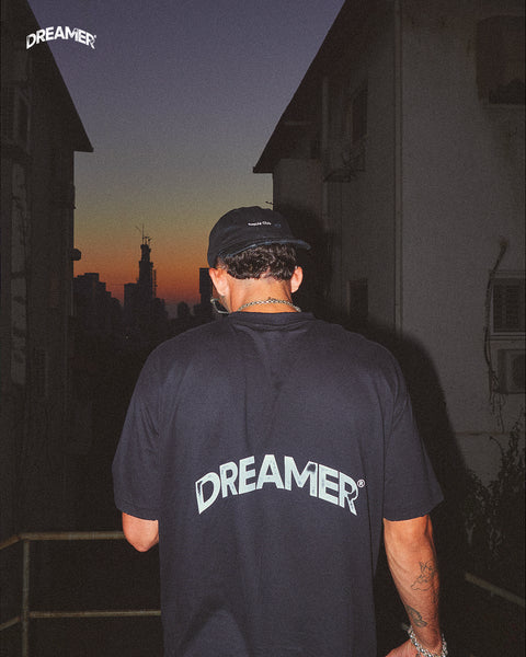 חולצה · DREAMER · שחורה