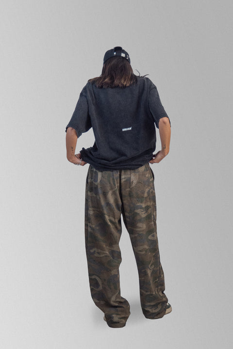 חולצה · CLASSIC BLACK